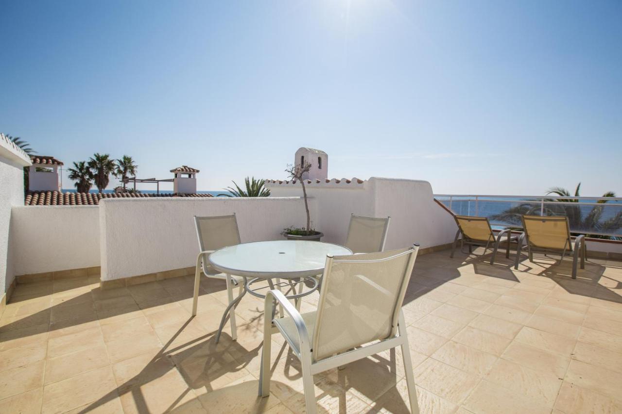 Mistral Seafront Up. Vistas Al Mar Appartement Mont-roig del Camp Buitenkant foto
